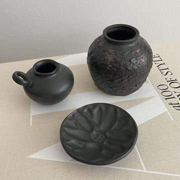VASES