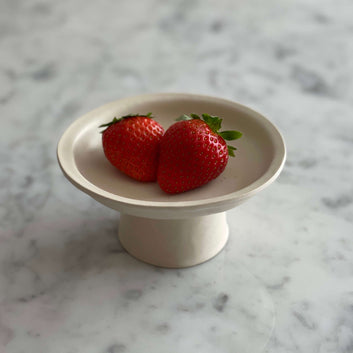 Tall Plate by Yoshida Pottery